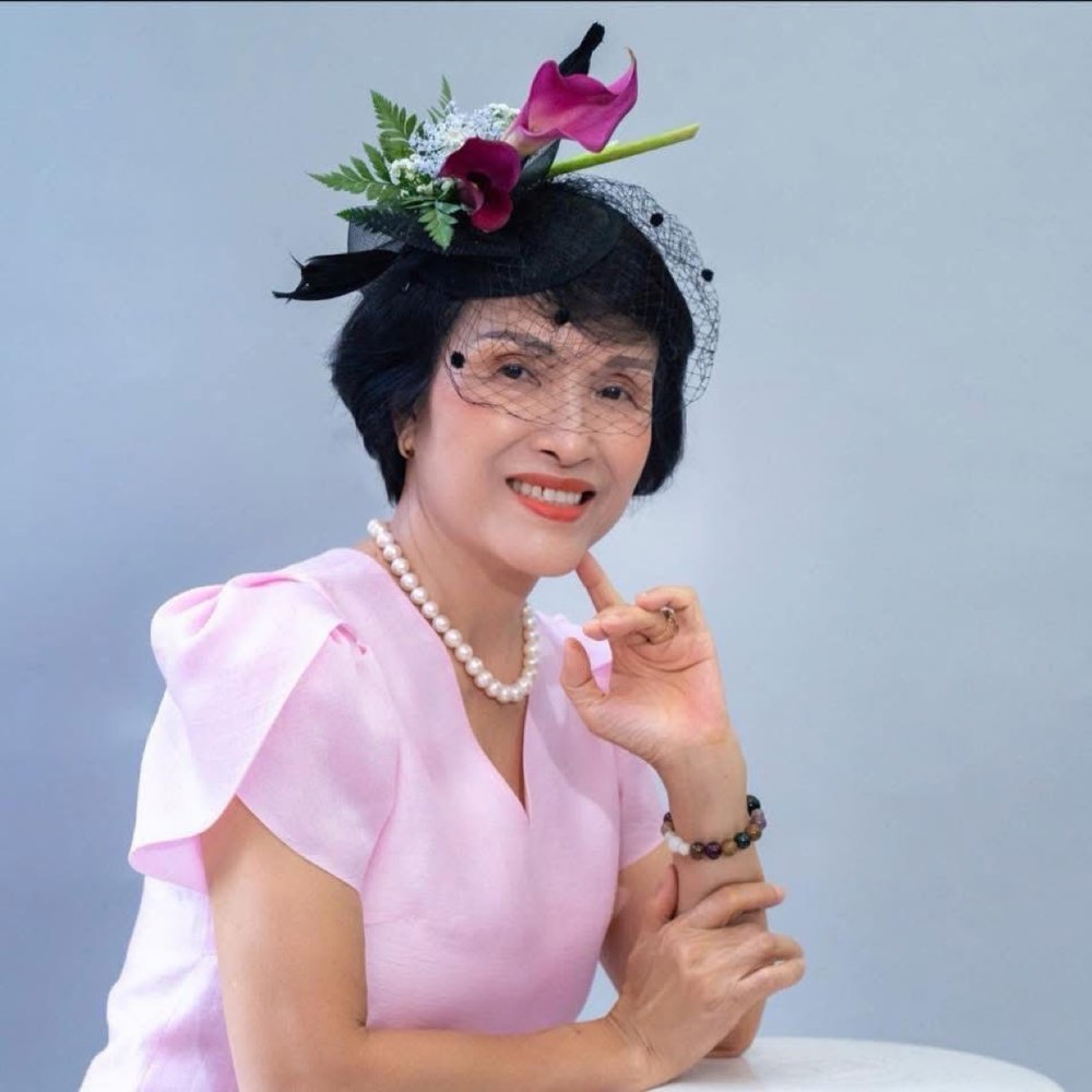Chân dung chị Hương